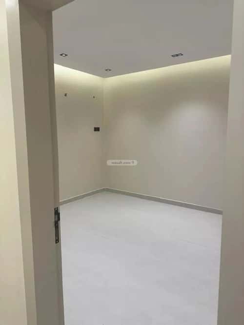 Floor 318 SQM with 3 Bedrooms Al-Janadriyah, East Riyadh, Riyadh