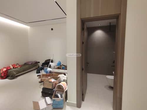 5 bedroom floor in Al Rimal