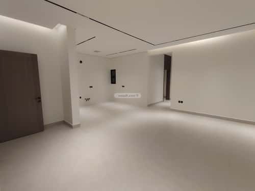 Floor 210 SQM with 5 Bedrooms Ar-Rimal, East Riyadh, Riyadh