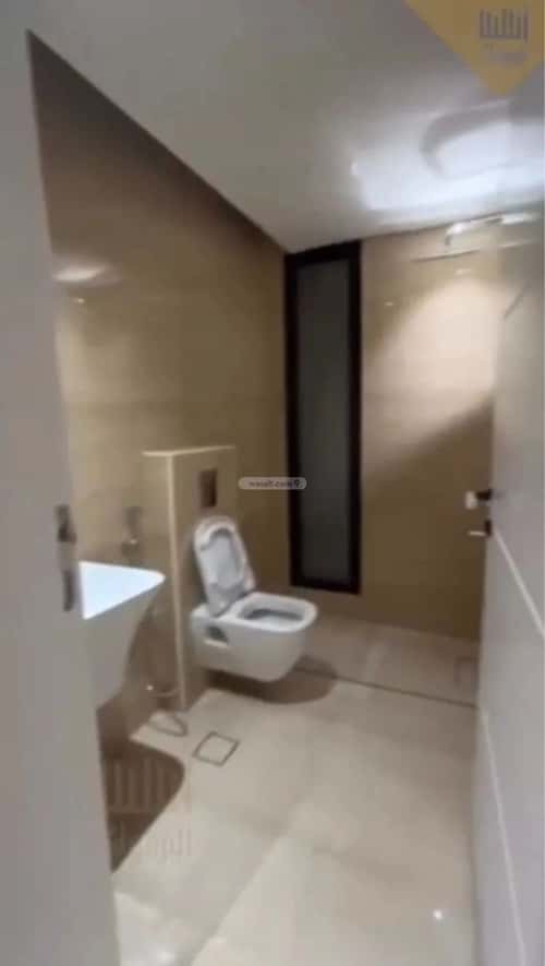 شقة 102 متر مربع ب 3 غرف اليرموك، شرق الرياض، الرياض