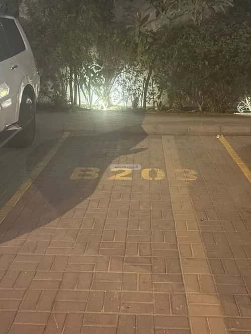 شقة 102 متر مربع ب 3 غرف اليرموك، شرق الرياض، الرياض