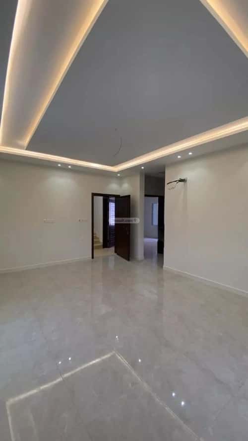 فيلا 275 متر مربع شرقية على شارع 15م السنابل، جنوب جدة، جدة