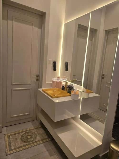 Villa 250 SQM Facing West with 8 Bedrooms Az-Zahra, West Riyadh, Riyadh