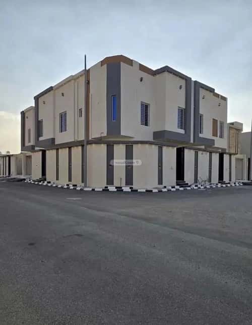 فيلا 226 متر مربع شرقية على شارع 20م الرحاب، الطائف