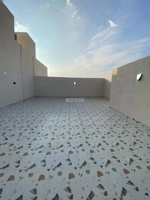 فيلا 226 متر مربع شرقية على شارع 20م الرحاب، الطائف