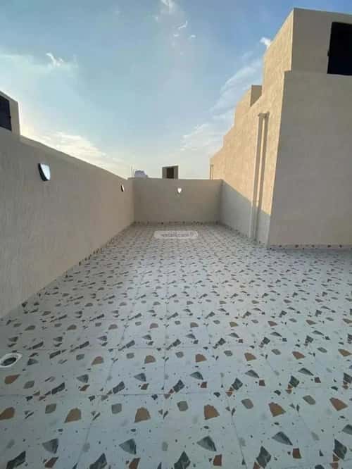 فيلا 226 متر مربع شرقية على شارع 20م الرحاب، الطائف