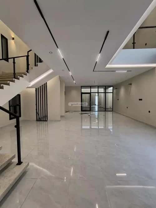 Villa 300 SQM Facing North on 15m Width Street Al Rahmanyah, East Jeddah, Jeddah