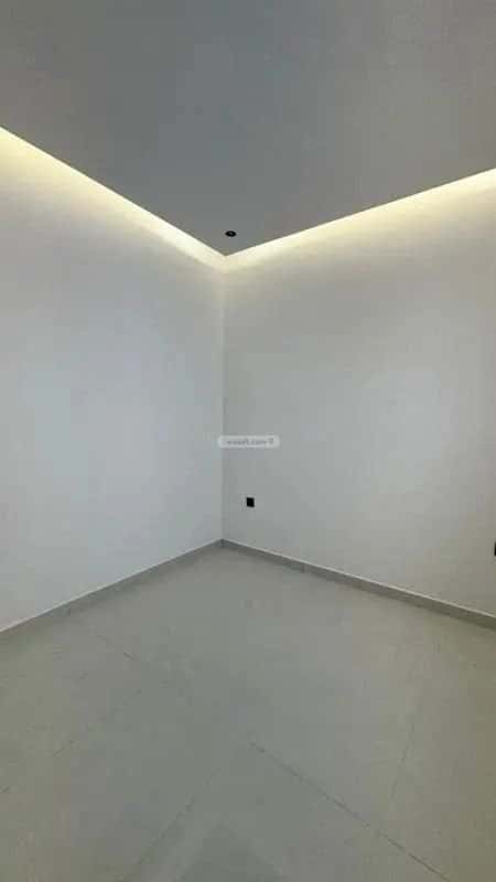 Floor 153 SQM with 5 Bedrooms Al-Janadriyah, East Riyadh, Riyadh