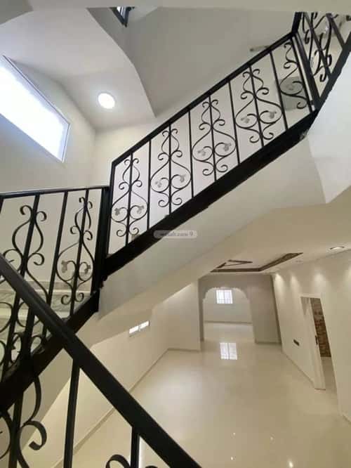 فيلا 381 متر مربع شمالية على شارع 18م الرمال، شرق الرياض، الرياض