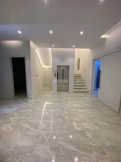 فيلا 335 متر مربع شمالية على شارع 15م البحيرات، مكة المكرمة