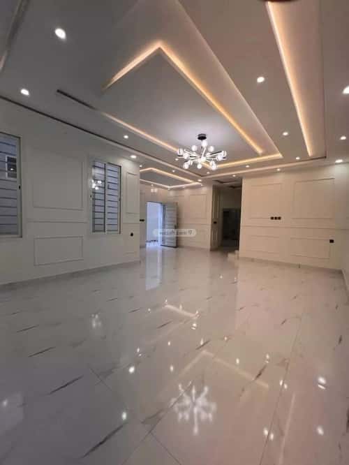 Villa 300 SQM Facing North on 20m Width Street Al-Aqiq, Abha