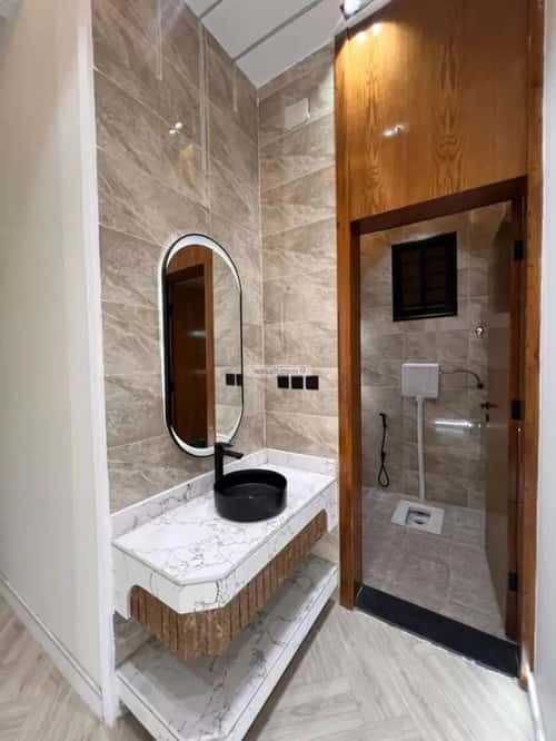 Apartment 210 SQM with 6 Bedrooms Al-Yarmouk, Khamis Mushait