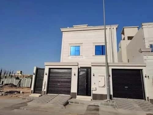Floor 259 SQM with 6 Bedrooms West Al-Oraija, West Riyadh, Riyadh