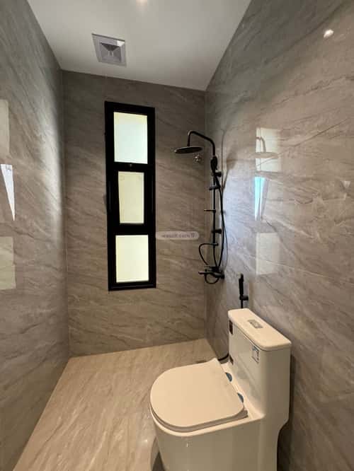 شقة 161 متر مربع ب 3 غرف الحمراء، الخبر