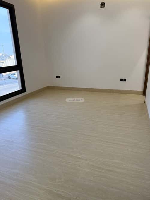 5 bedroom villa in Dhahrat Laban