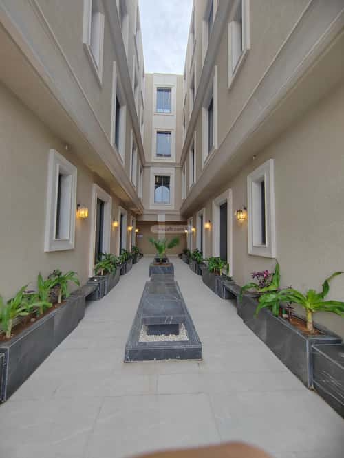 Apartment with 4 Bedrooms Al-Yarmuk, East Riyadh, Riyadh