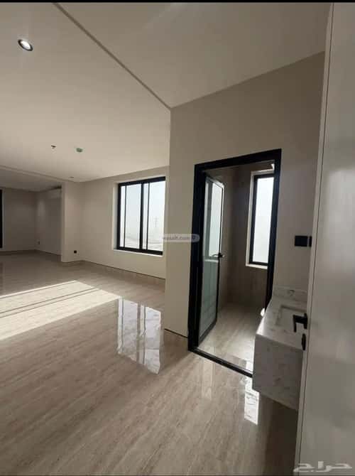 شقة 164 متر مربع ب 5 غرف الشعلة، الدمام