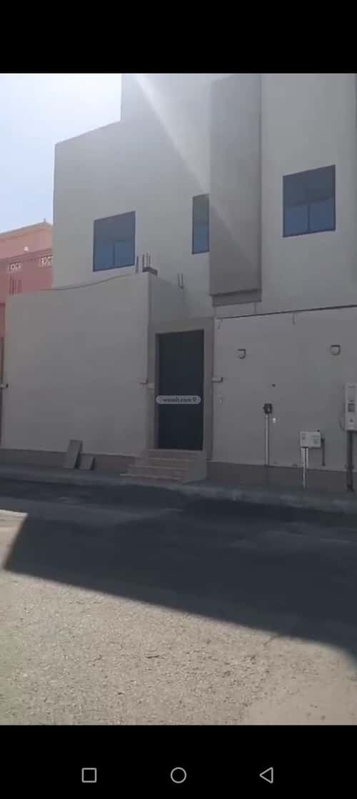 فيلا 286 متر مربع شمالية على شارع 16م الأمير فواز الجنوبى، جنوب جدة، جدة