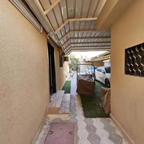 فيلا 625 متر مربع شرقية على شارع 15م ظهرة البديعة، غرب الرياض، الرياض