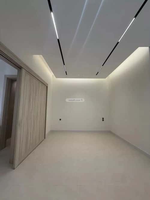 6 bedroom villa in Al Mahdiyyah