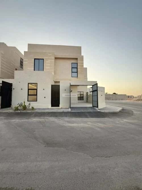 فيلا 372 متر مربع شرقية على شارع 20م المهدية، غرب الرياض، الرياض