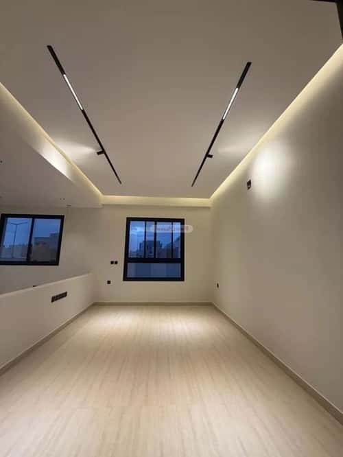 Building 117 SQM Facing North Al-Mahdiyah, West Riyadh, Riyadh