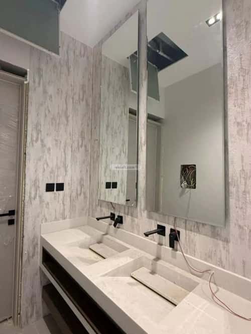 6 bedroom villa in Al Mahdiyyah