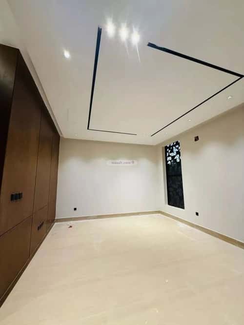 6 bedroom villa in Al Mahdiyyah