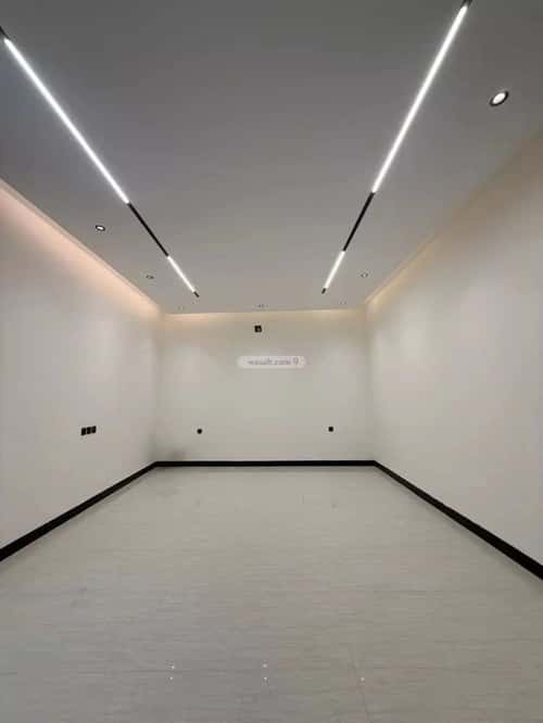 6 bedroom villa in Al Mahdiyyah