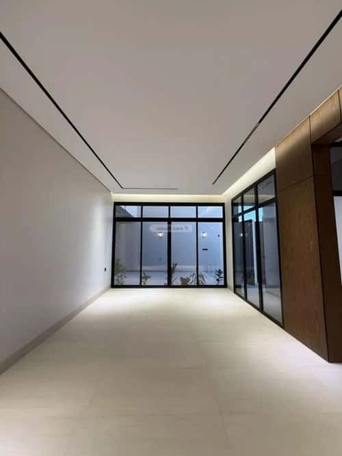 6 bedroom villa in Al Mahdiyyah