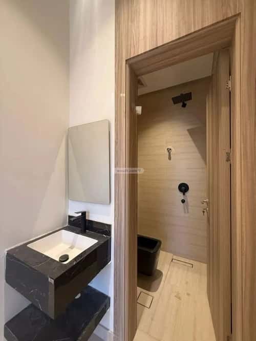 Building 117 SQM Facing North Al-Mahdiyah, West Riyadh, Riyadh