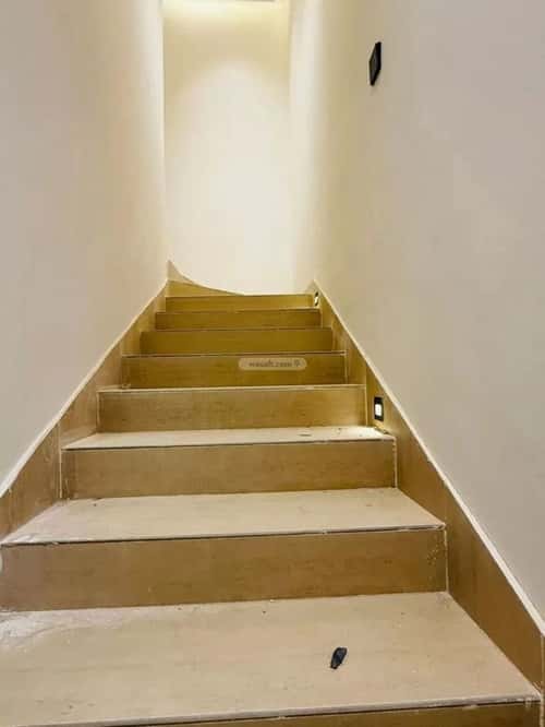 6 bedroom villa in Al Mahdiyyah