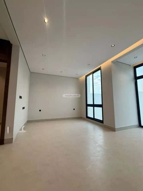 6 bedroom villa in Al Mahdiyyah