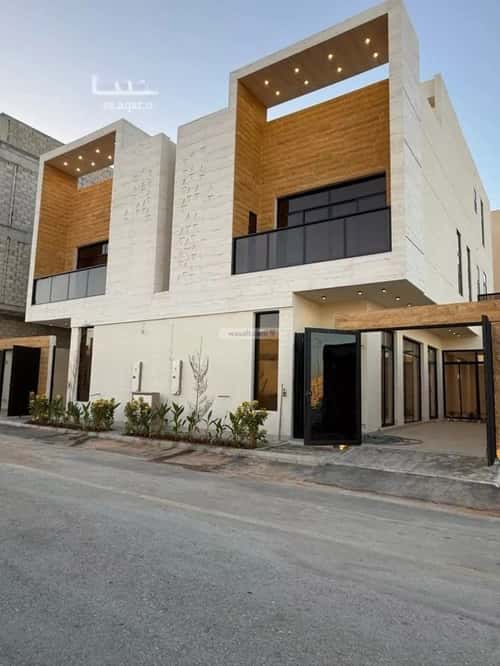 Villa 348 SQM Facing South on 25m Width Street Al-Mahdiyah, West Riyadh, Riyadh