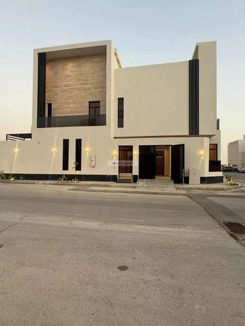 Villa 348 SQM Facing South on 25m Width Street Al-Mahdiyah, West Riyadh, Riyadh