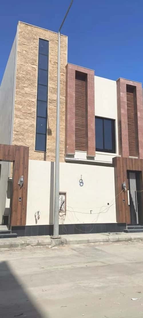 5 bedroom villa in Al Rimal