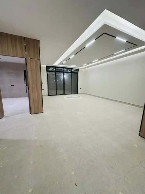 Villa 312 SQM Facing East on 15m Width Street Al-Muanisiyah, East Riyadh, Riyadh