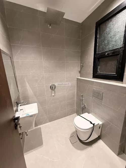 3 bedroom floor in Ishbiliyah