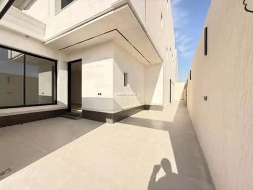 فيلا 360 متر مربع جنوبية غربية على شارع 18م الرمال، شرق الرياض، الرياض