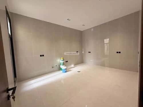 فيلا 252 متر مربع شرقية على شارع 20م الرمال، شرق الرياض، الرياض