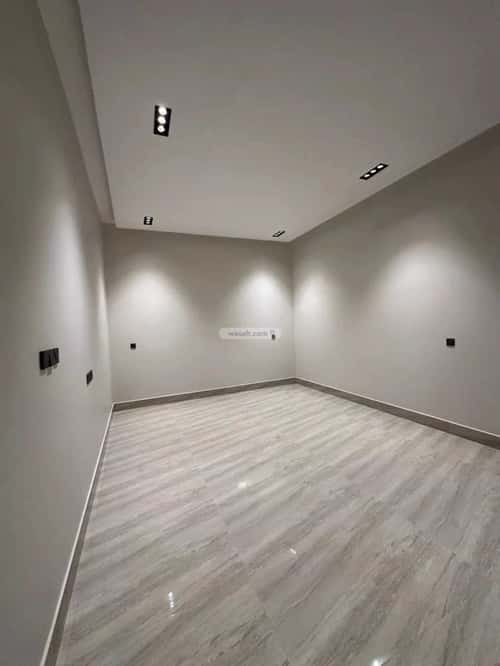 Villa 260 SQM Facing South on 15m Width Street Ar-Rimal, East Riyadh, Riyadh