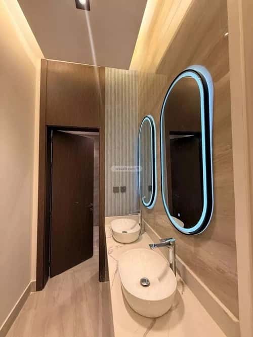 فيلا 260 متر مربع جنوبية على شارع 18م الرمال، شرق الرياض، الرياض