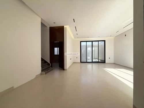 Villa 300 SQM Facing South on 18m Width Street Ar-Rimal, East Riyadh, Riyadh