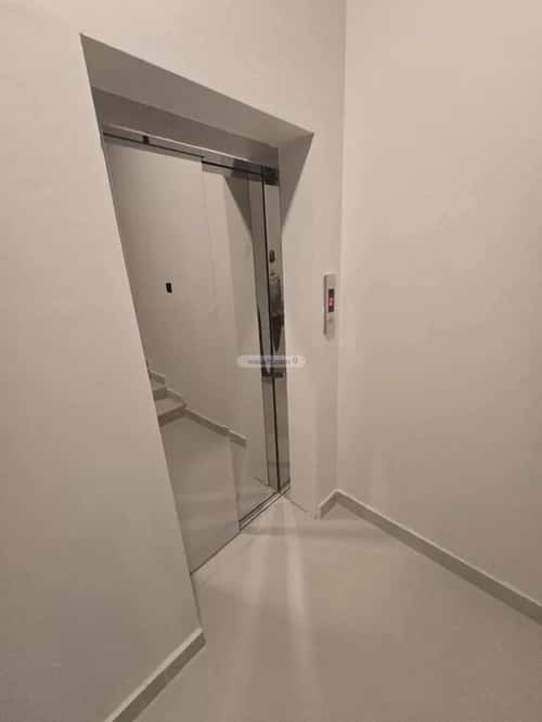 Floor 236 SQM with 3 Bedrooms Al-Khaleej, East Riyadh, Riyadh