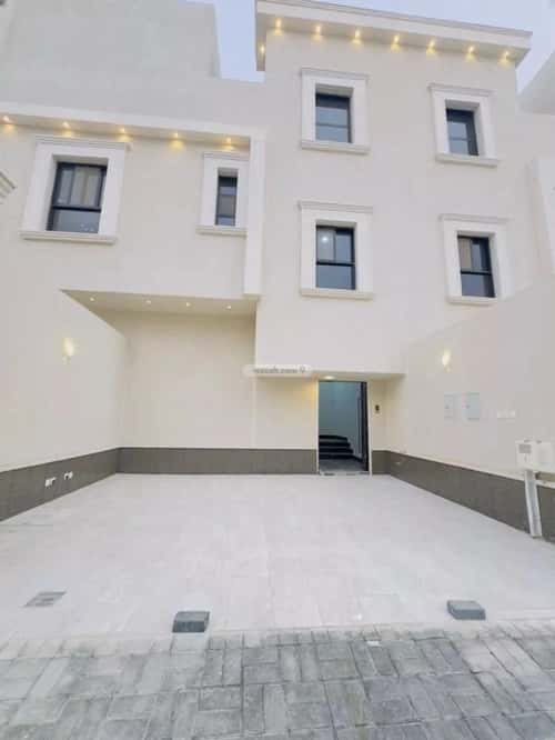 Floor 192 SQM with 4 Bedrooms Al-Qadisiyah, East Riyadh, Riyadh