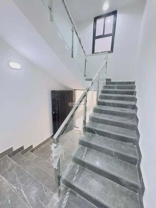 Floor 192 SQM with 4 Bedrooms Al-Qadisiyah, East Riyadh, Riyadh