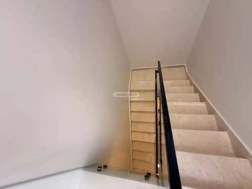 فيلا 252 متر مربع شرقية على شارع 20م الرمال، شرق الرياض، الرياض