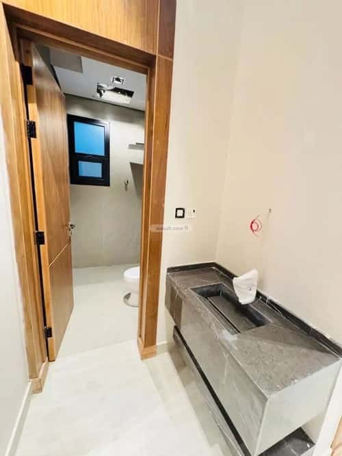 فيلا 312 متر مربع غربية على شارع 15م الرمال، شرق الرياض، الرياض