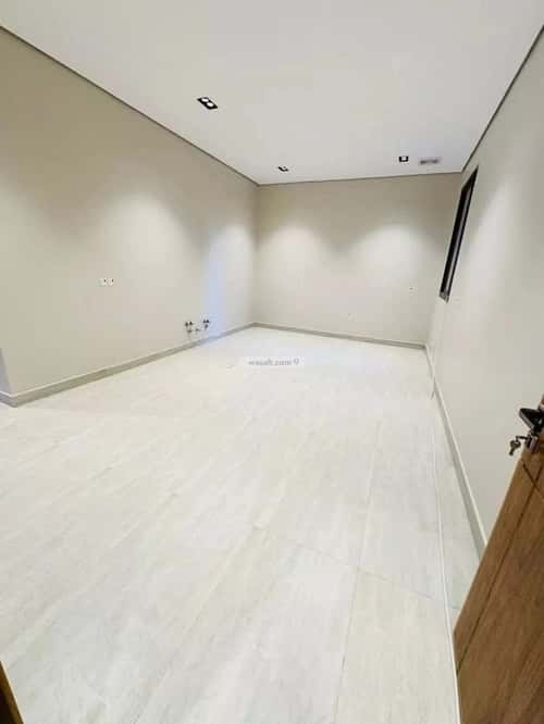 Villa 312 SQM Facing West on 15m Width Street Ar-Rimal, East Riyadh, Riyadh