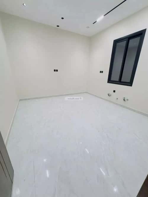 Floor 165 SQM with 4 Bedrooms Al-Muanisiyah, East Riyadh, Riyadh